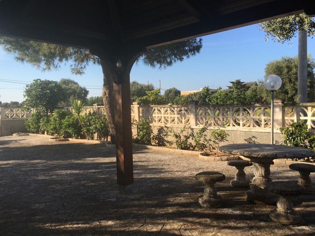 Villa Anna Savelletri Екстериор снимка